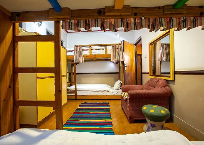 Hostel Shangrila Boutique *