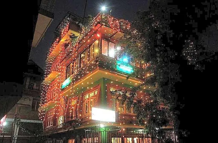 Shangrila Boutique Hostel *