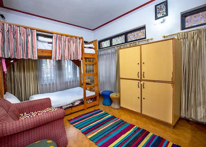 Shangrila Boutique Hostel